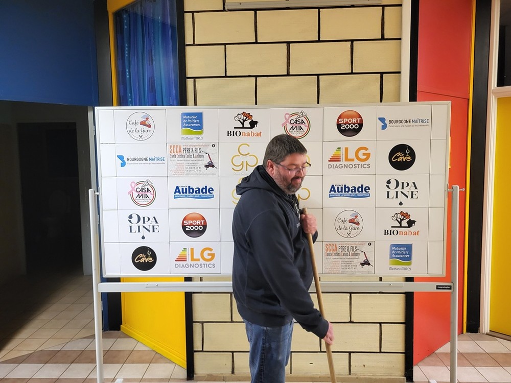 Jack Da réalise une mauvaise opération en terminant balais de cette manche. Lui qui pourtant regarde déjà le classement général aurait dû essayer de gagner une place pour en gratter deux au classement général !